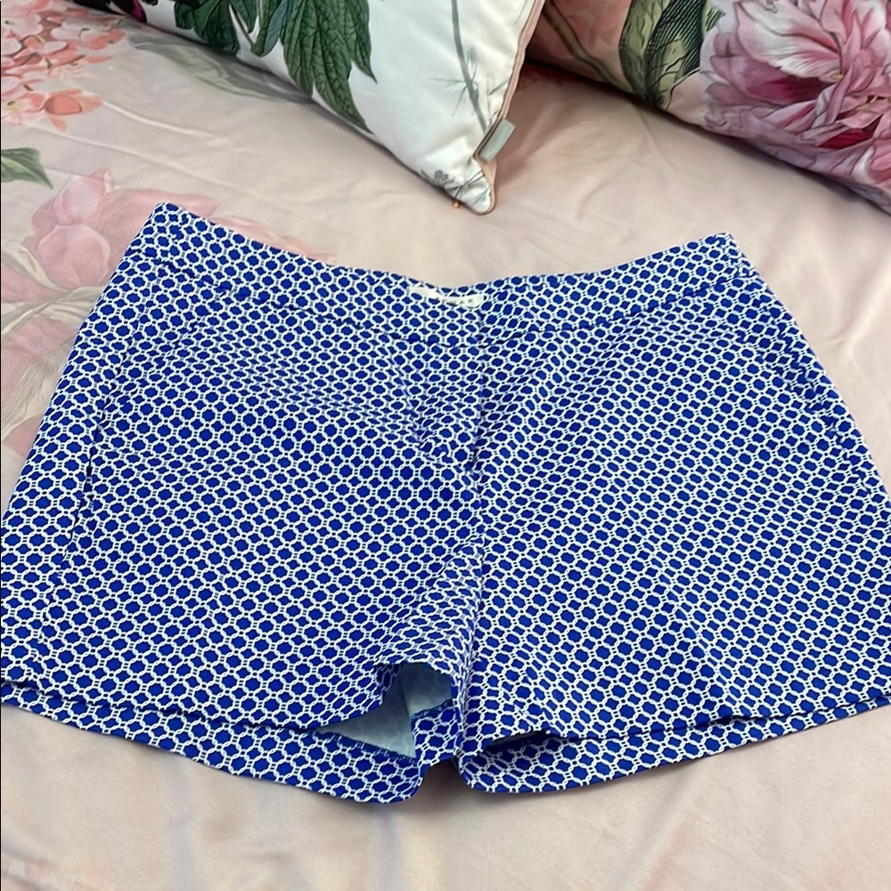 Kenar Blue and White High Waist Shorts with Playful Pattern - Picture 6 of 6